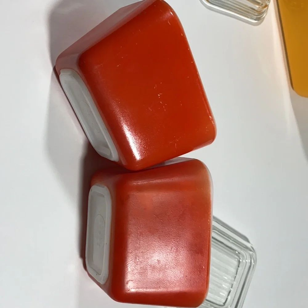 Vintage Pyrex! Refrigerator dish set of 3 - Picture 8 of 11